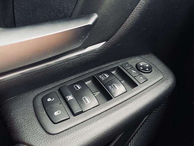 Photo of 2021 Bright White Clearcoat RAM 1500
