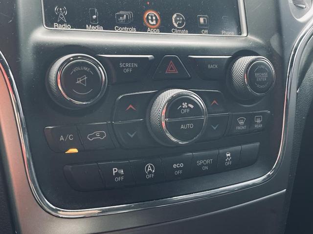 Photo of 2017 Bright White Clearcoat Jeep Grand Cherokee