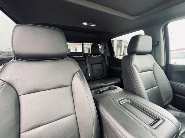 Photo of 2021 Onyx Black GMC Sierra 1500