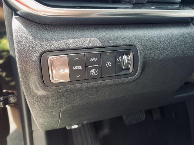 Photo of 2026 Ebony Twilight Metallic GMC Terrain