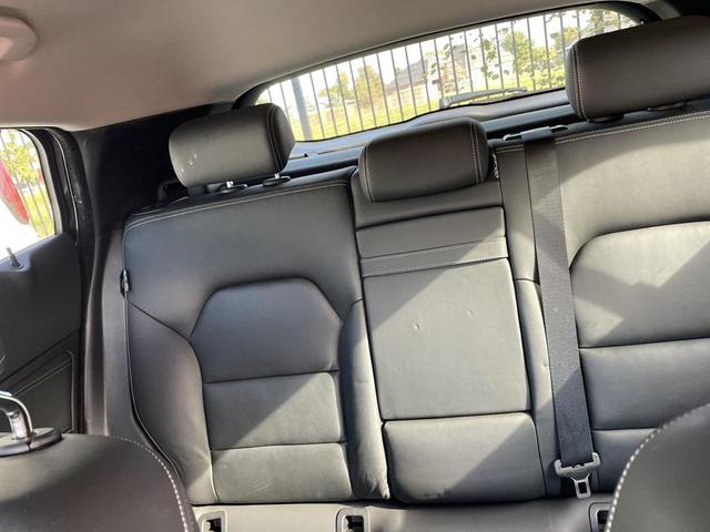Photo of 2018 Black INFINITI QX30