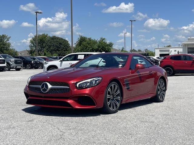 Photo of 2018 designo Cardinal Red Metallic Mercedes-Benz SL 450
