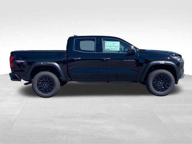 Photo of 2026 Black Chevrolet Colorado