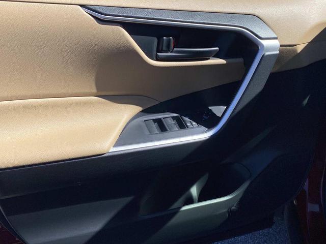 Photo of 2023 Ruby Flare Pearl Toyota RAV4 Hybrid