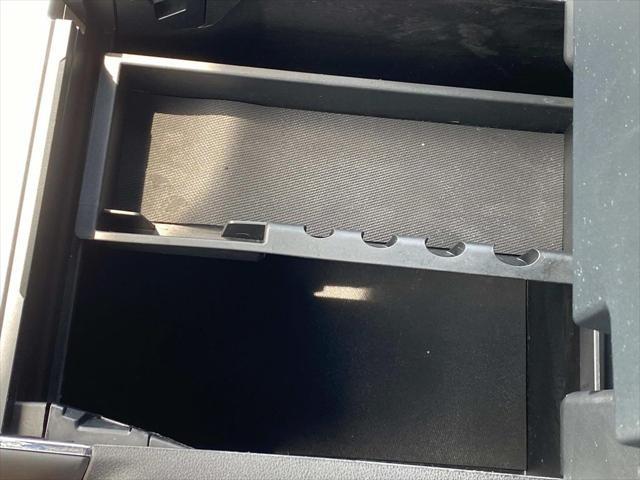 Photo of 2021 SPACE WHITE Ford F-150