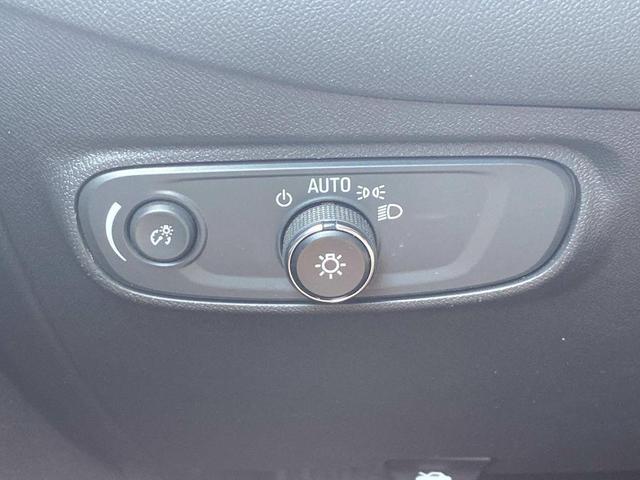 Photo of 2023 Iron Gray Metallic Chevrolet Equinox