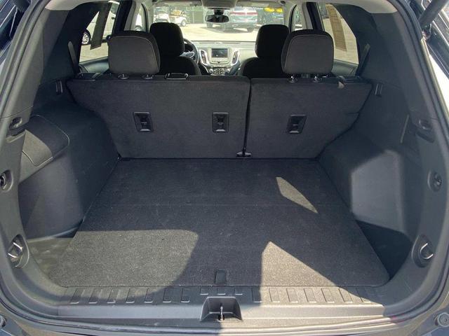 Photo of 2023 Iron Gray Metallic Chevrolet Equinox