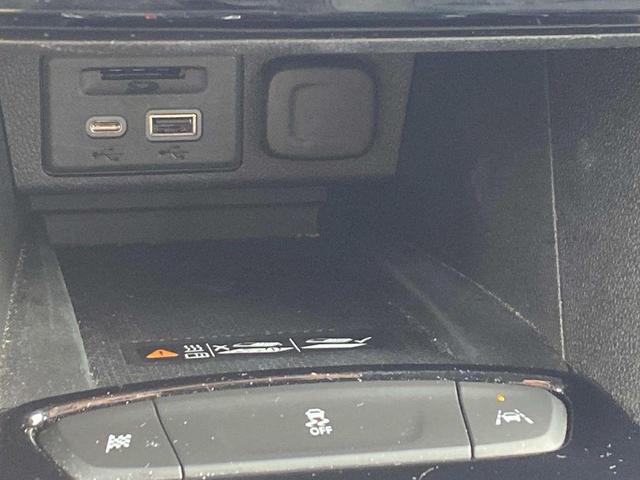 Photo of 2022 Cherry Red Tintcoat Chevrolet Bolt EV