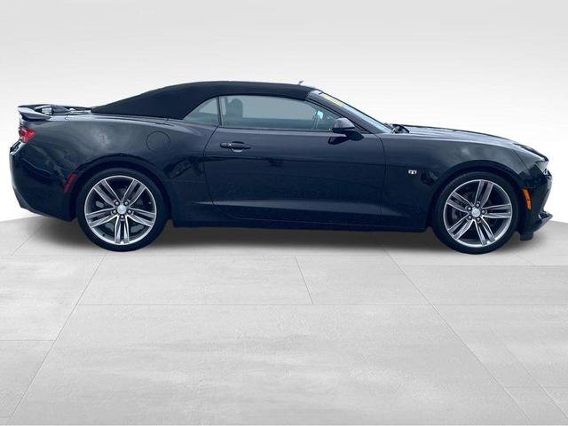 Photo of 2017 Black Chevrolet Camaro