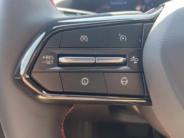 Photo of 2026 Polar White Tricoat Chevrolet Traverse