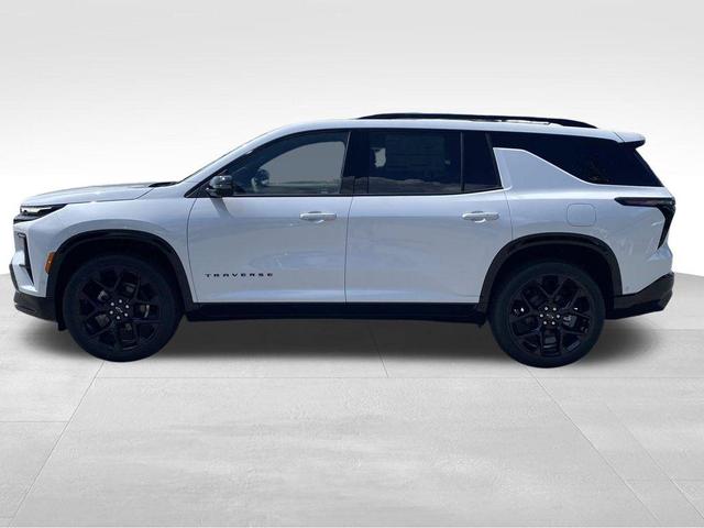 Photo of 2026 Polar White Tricoat Chevrolet Traverse