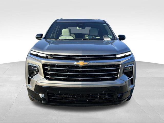 Photo of 2026 Sterling Gray Metallic Chevrolet Traverse
