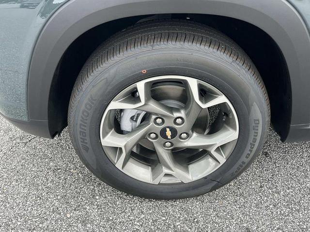 Photo of 2025 Cypress Gray Chevrolet Trax