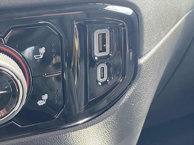 Photo of 2025 Summit White Chevrolet Silverado 1500