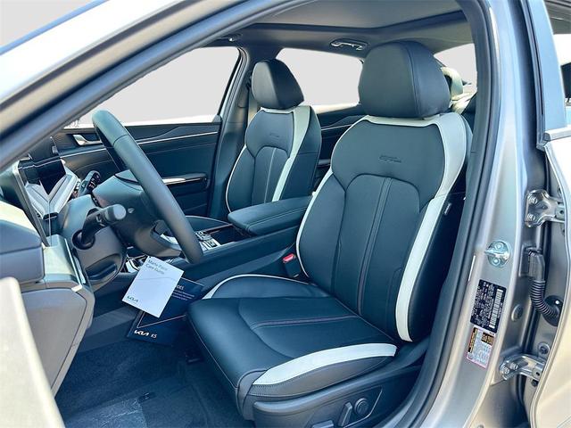 Photo of 2025 Steel Kia K5