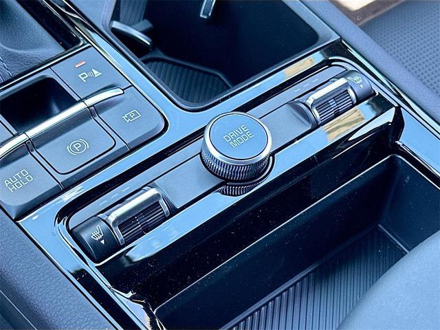 Photo of 2025 Steel Kia K5