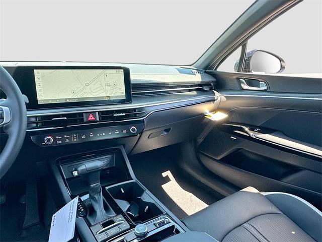 Photo of 2025 Steel Kia K5