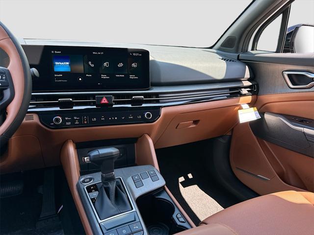 Photo of 2026 White Pearl Kia Sportage