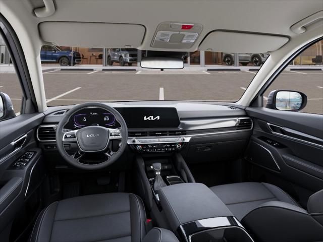 Photo of 2025 Everlasting Silver Kia Telluride