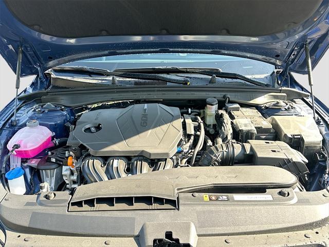 Photo of 2025 Yacht Blue Kia K5