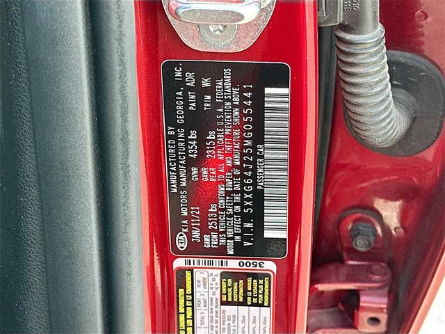 Photo of 2021 Passion Red Kia K5