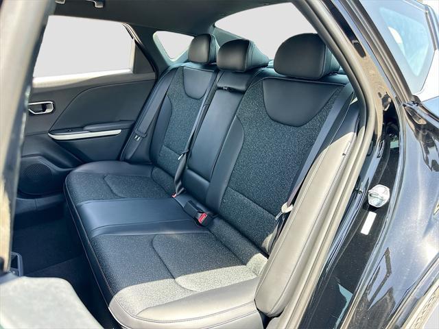 Photo of 2025 Aurora Blue Kia K4
