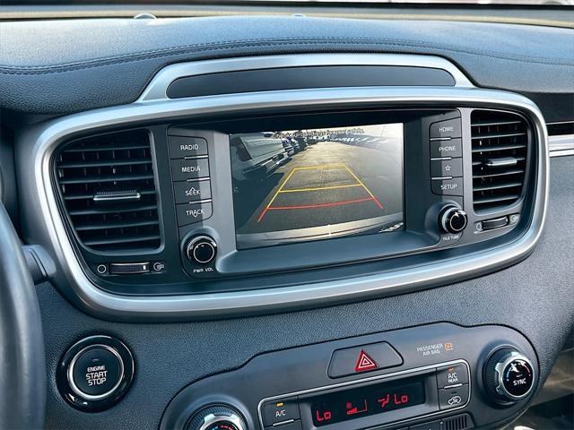 Photo of 2020 Everlasting Silver Kia Sorento