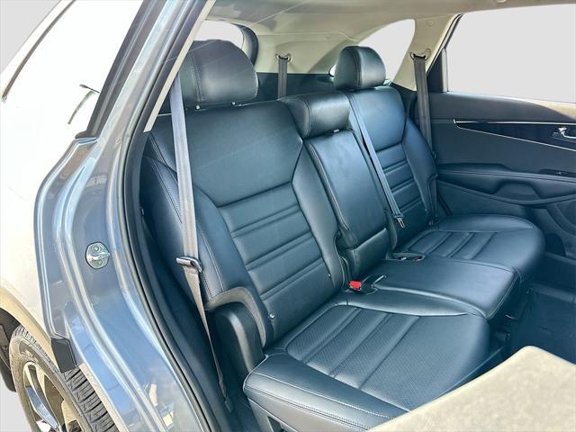Photo of 2020 Everlasting Silver Kia Sorento