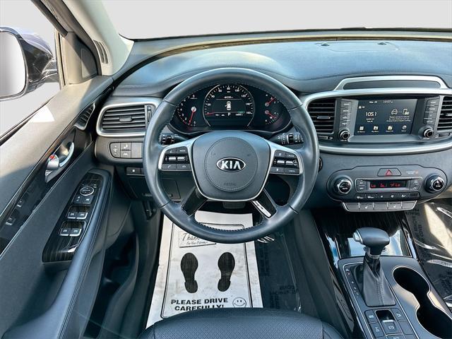 Photo of 2020 Everlasting Silver Kia Sorento