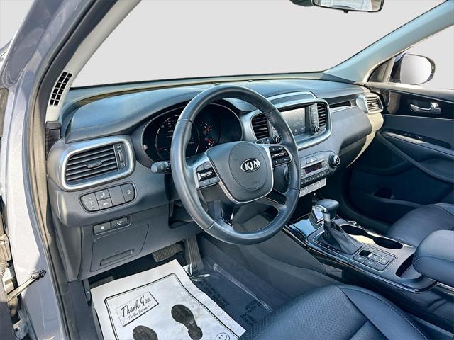 Photo of 2020 Everlasting Silver Kia Sorento