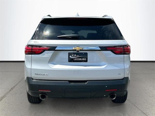 Photo of 2022 Silver Ice Metallic Chevrolet Traverse