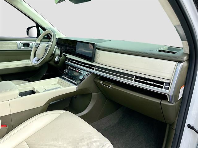 Photo of 2025 Serenity White Hyundai SANTA FE HEV