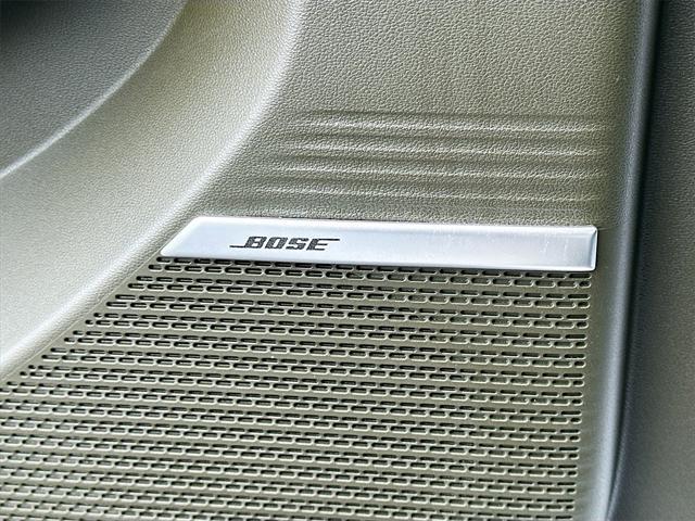 Photo of 2025 Serenity White Hyundai SANTA FE HEV