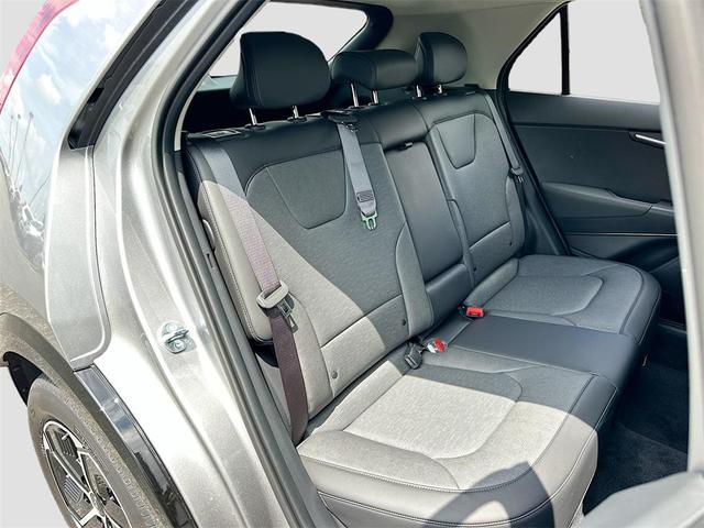 Photo of 2025 Steel Kia Niro