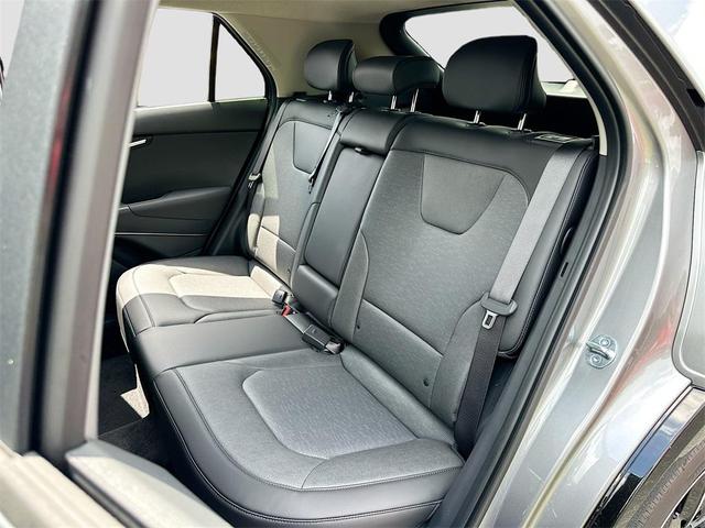 Photo of 2025 Steel Kia Niro