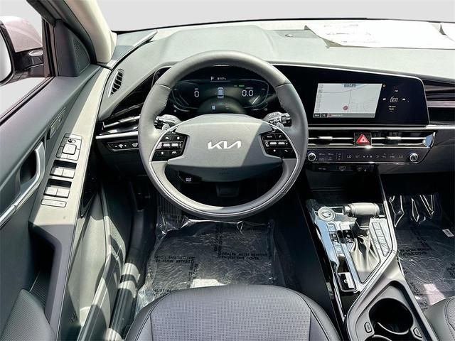 Photo of 2025 Steel Kia Niro