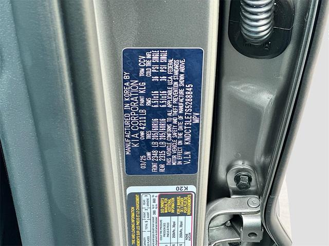 Photo of 2025 Steel Kia Niro