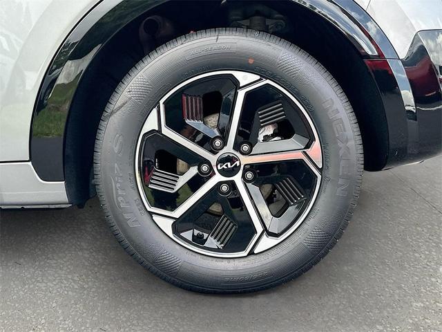 Photo of 2025 Steel Kia Niro
