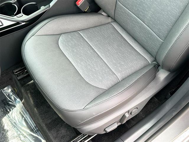 Photo of 2025 Steel Kia Niro