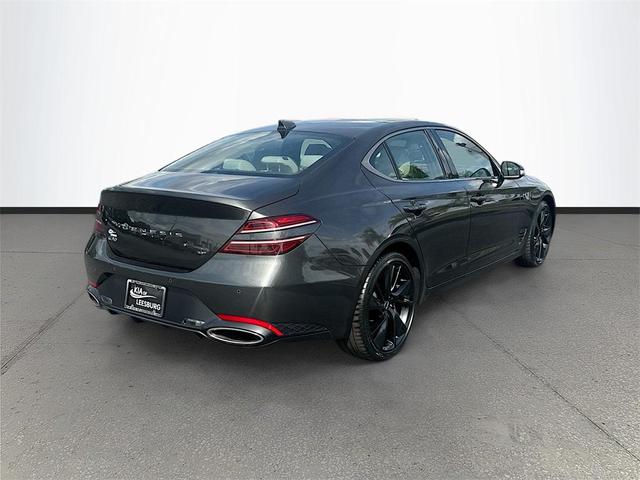 Photo of 2023 Makalu Gray Genesis G70