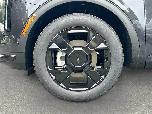 Photo of 2026 Panthera Metal Gray Kia Sportage