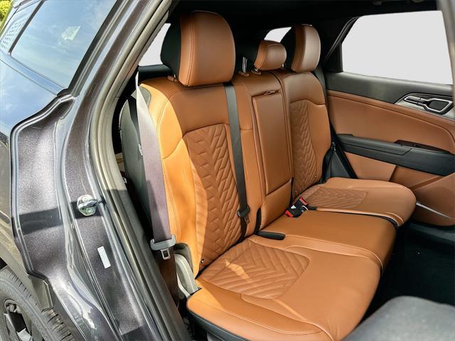 Photo of 2026 Panthera Metal Gray Kia Sportage