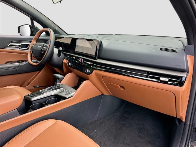 Photo of 2026 Panthera Metal Gray Kia Sportage