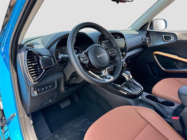 Photo of 2025 Fusion Black Kia Soul