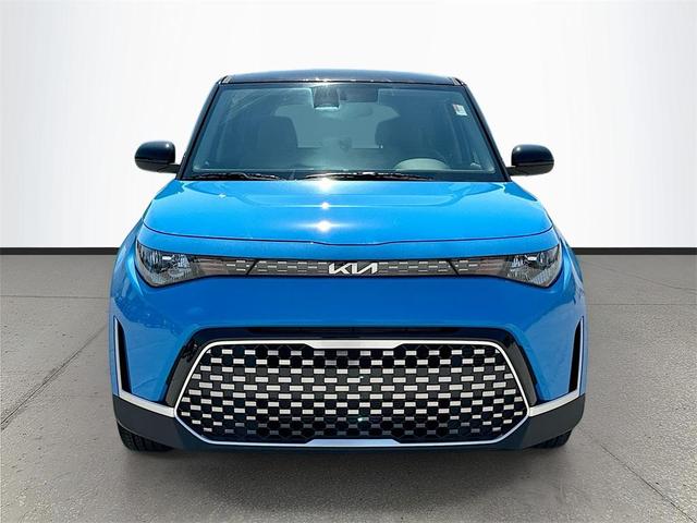 Photo of 2025 Fusion Black Kia Soul