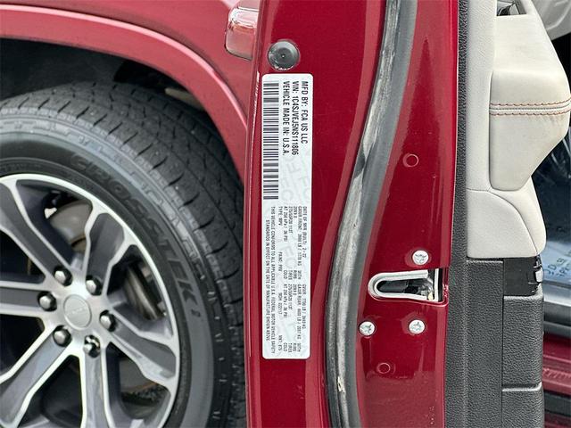 Photo of 2022 Velvet Red Pearlcoat Jeep Grand Wagoneer