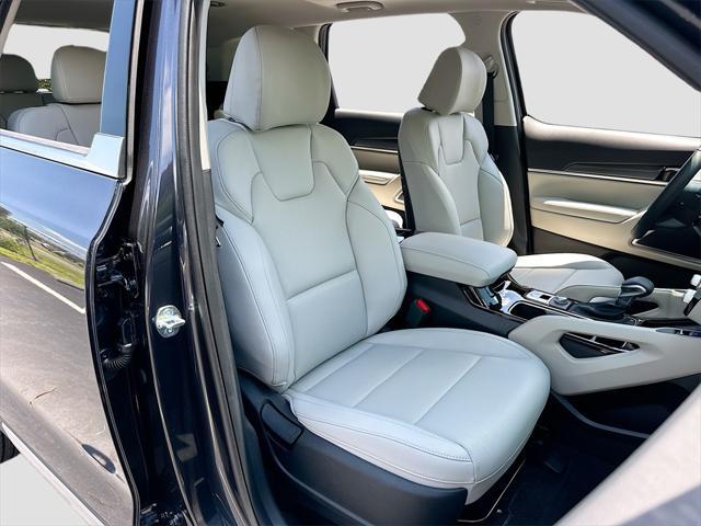 Photo of 2025 Panthera Metal Kia Telluride