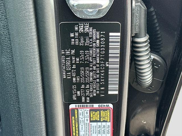 Photo of 2026 Panthera Metal Gray Kia Sportage