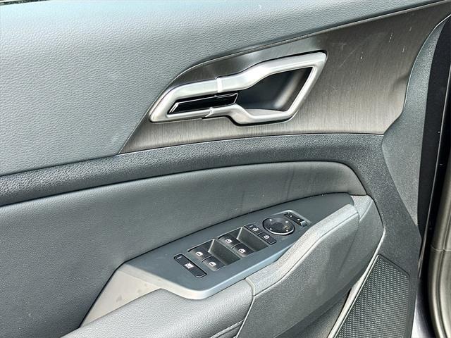 Photo of 2026 Panthera Metal Gray Kia Sportage