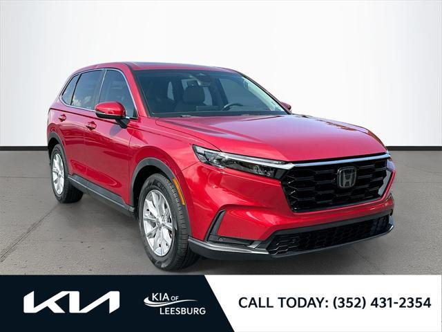 Photo of 2023 sparkle silver metallic Honda CR-V